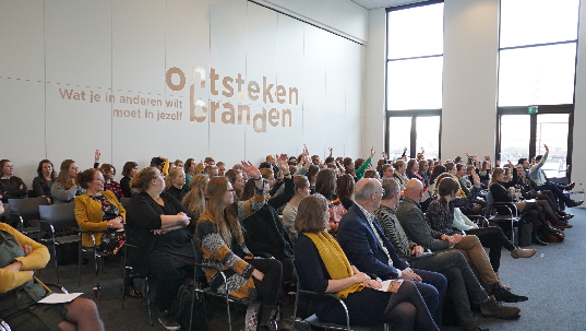 ADPEP-lancering-3.png ADPEP-lancering-3.png